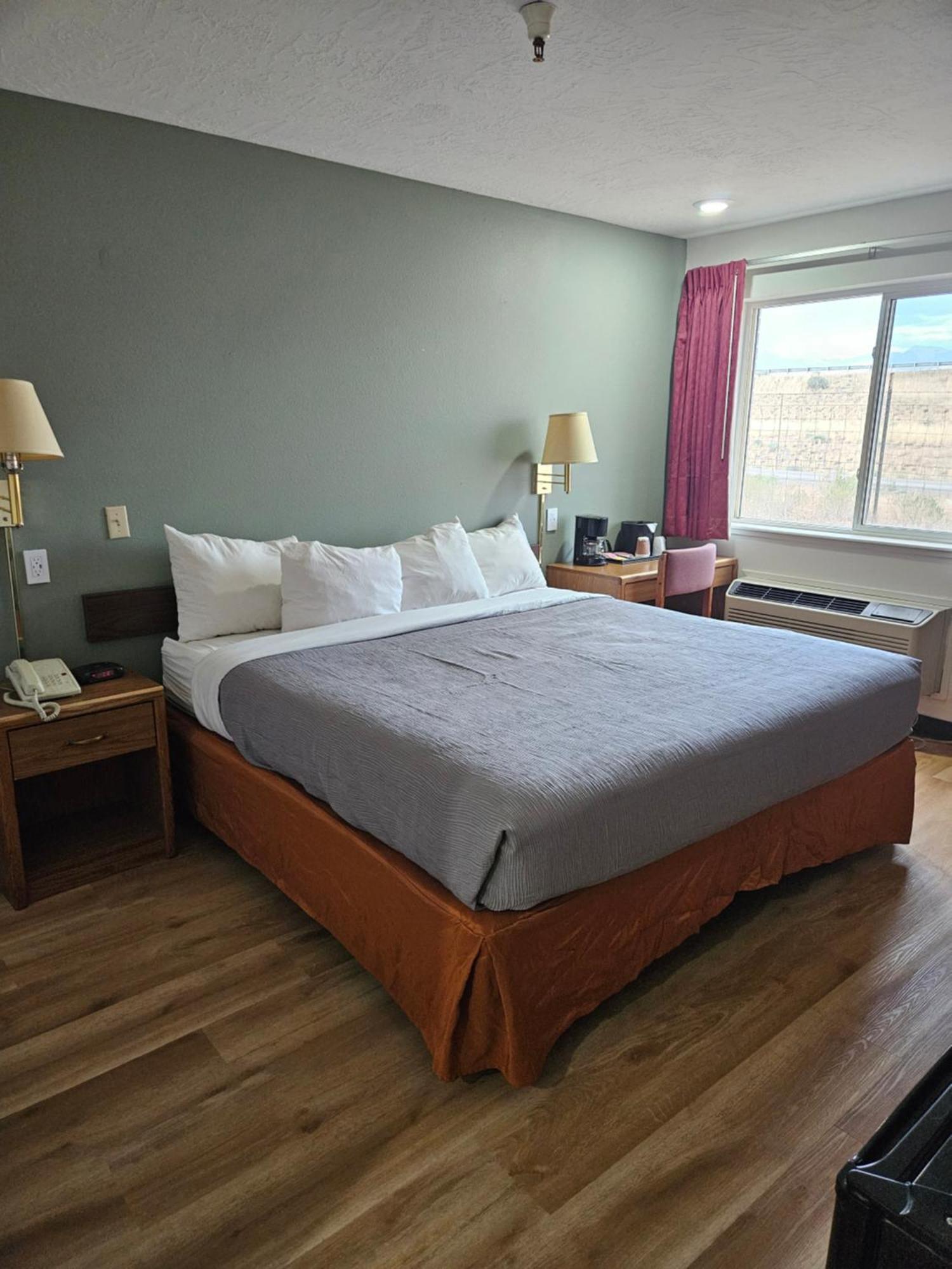 Hotel Zyva Beaver Kültér fotó