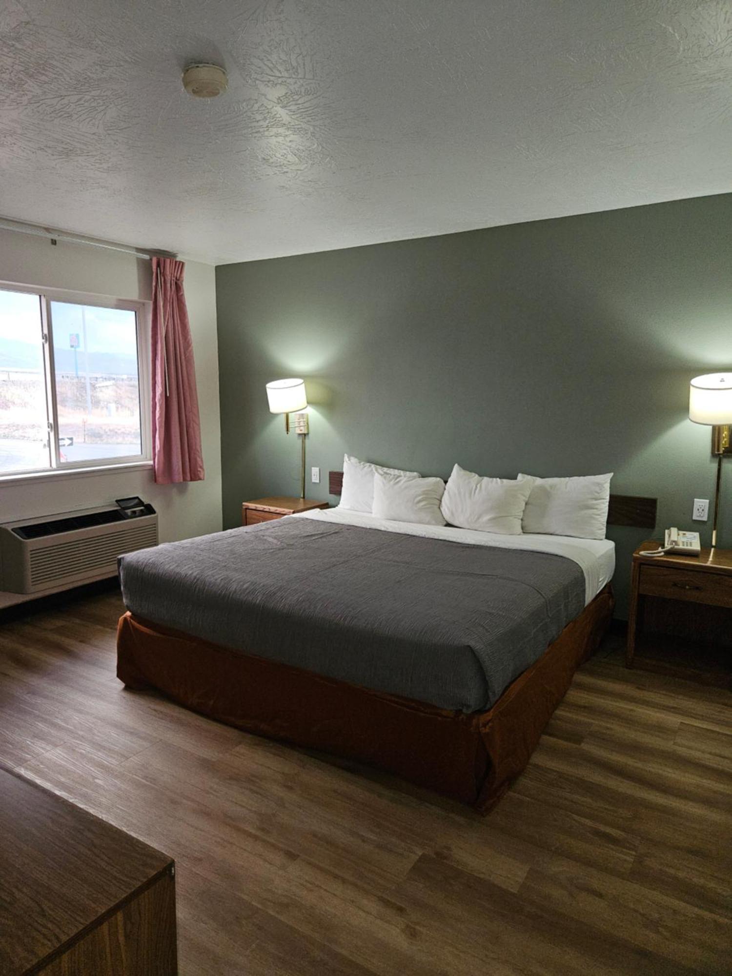 Hotel Zyva Beaver Kültér fotó