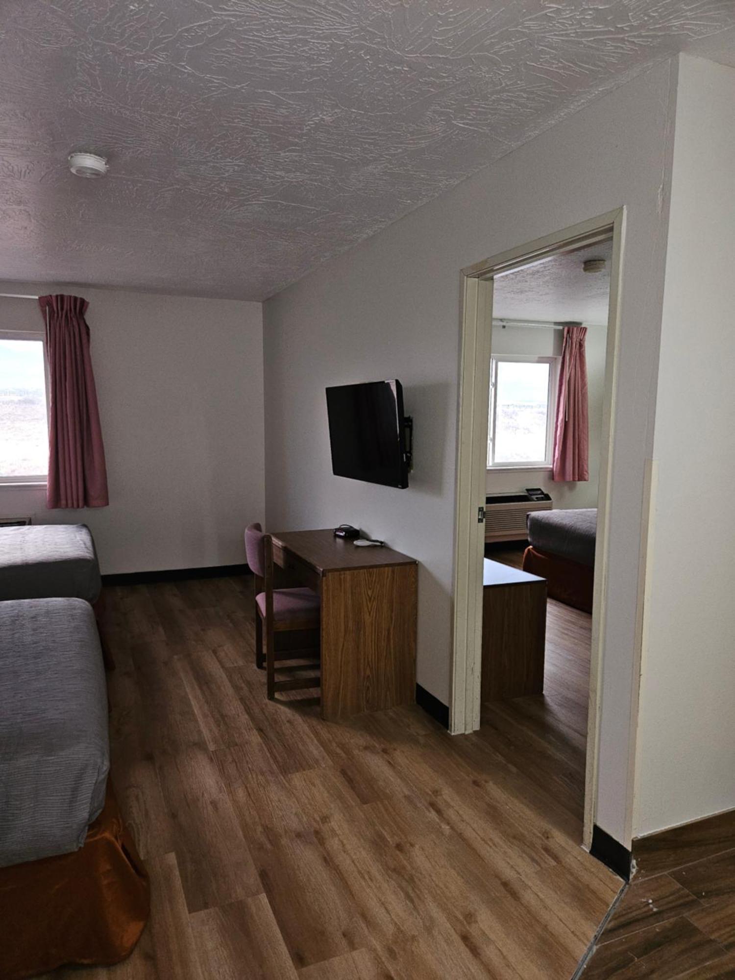 Hotel Zyva Beaver Kültér fotó